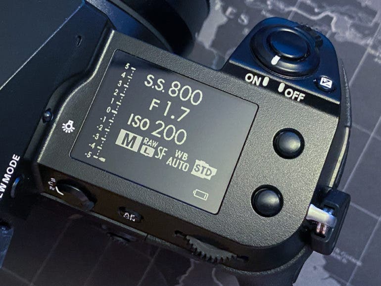 Fujifilm GFX100S